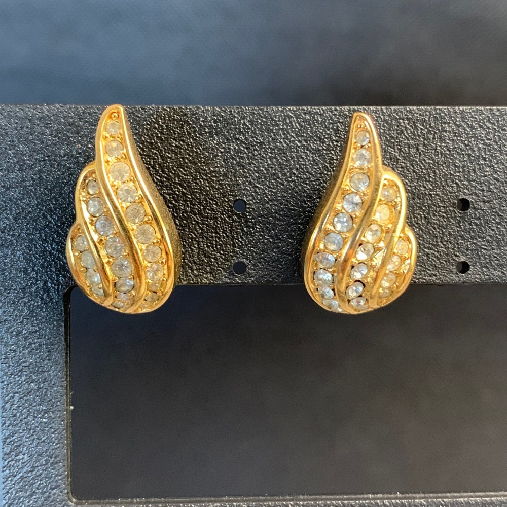 Vintage Gold Tone Rhinestone Wing Stud Earrings Clear Crystal Pavé Statement